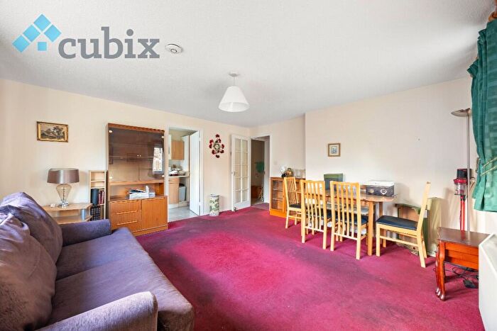 1 Bedroom Flat For Sale In John Maurice Close, London, SE17