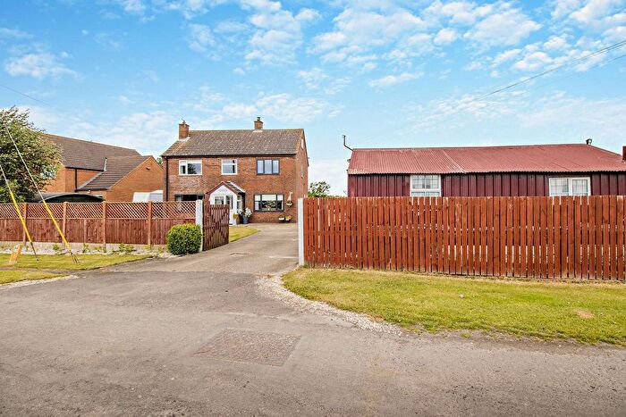 4 Bedroom Detached House For Sale In Peploe Lane, New Holland, Barrow-Upon-Humber, DN19