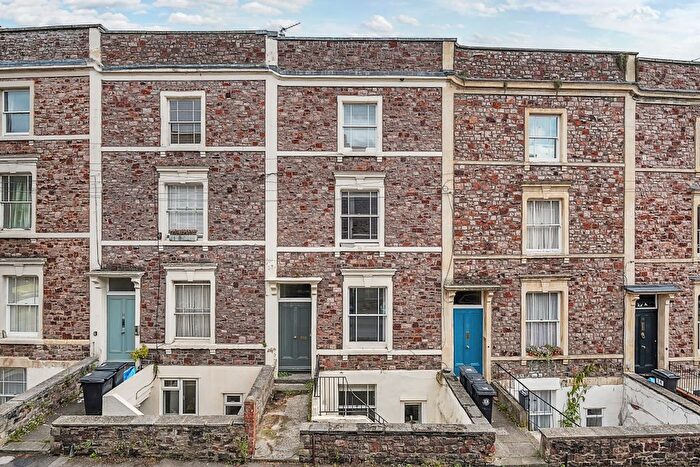 1 Bedroom Flat To Rent In Bellevue Crescent, Clifton, Bristol, BS8