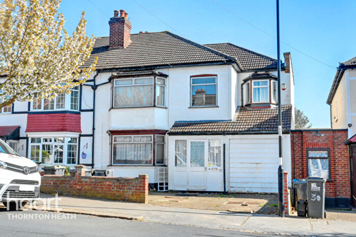 4 Bedroom Semi-Detached House For Sale In Maryland Road, Thornton Heath, CR7
