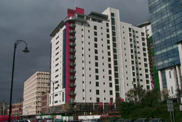 2 Bedroom Apartment To Rent In Landmark Place, City Centre, CF10