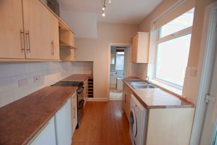 2 Bedroom Apartment To Rent In Salters Road, Gosforth, NE3