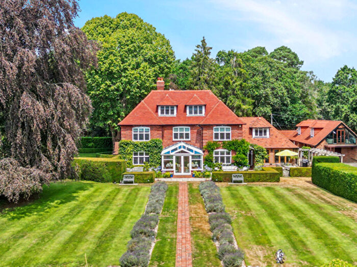 6 Bedroom Detached House For Sale In St. Aubyns Lane, Hangersley, Ringwood, Hampshire, BH24