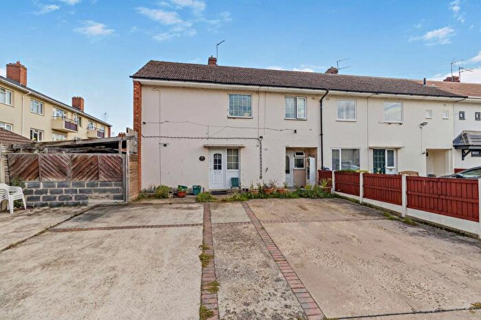 4 Bedroom Terraced House For Sale In Queen Street, Thorne, Doncaster, DN8