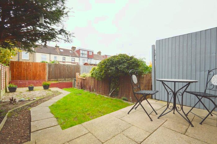 2 Bedroom Terraced House To Rent In Anthony Road, London, SE25