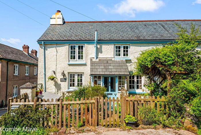2 Bedroom Cottage For Sale In Fore Street, Holbeton, PL8