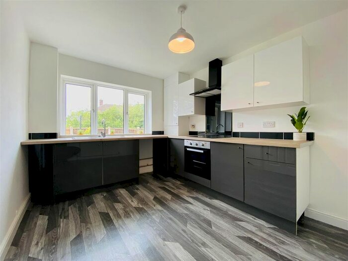 2 Bedroom Semi-Detached House To Rent In Leatham Park Road, Pontefract, West Yorkshire, WF7