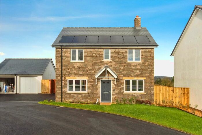 4 Bedroom Detached House For Sale In Five Lanes, Launceston, Cornwall, PL15