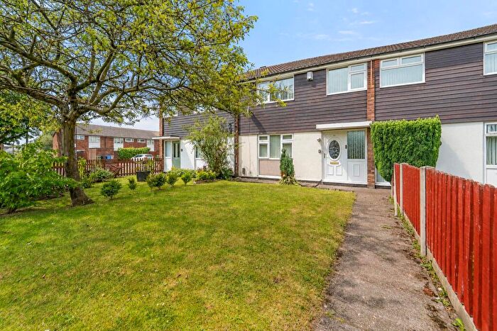 3 Bedroom Terraced House For Sale In Sandbach Road, Sale, M33