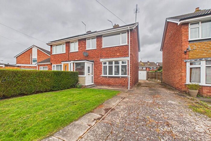 3 Bedroom Semi Detached House For Sale In Arden Road, Barton Under Needwood, DE13