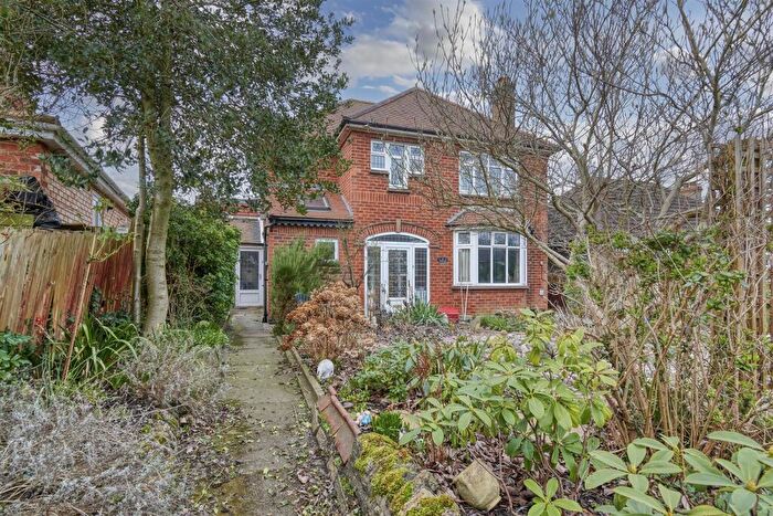 4 Bedroom Detached House For Sale In North End, Higham Ferrers, NN10