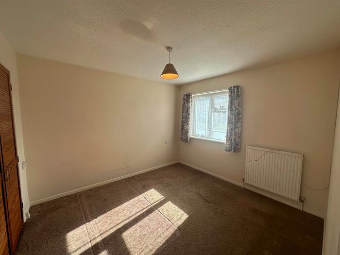 2 Bedroom Bungalow To Rent In Widgery Drive, South Molton, EX36