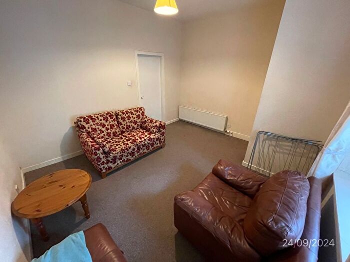 1 Bedroom Flat To Rent In Richmond Street, Aberdeen, AB25