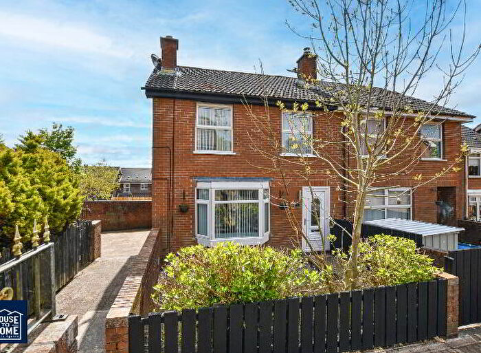 3 Bedroom End Of Terrace House For Sale In Horseshoe Court, Belfast, BT14