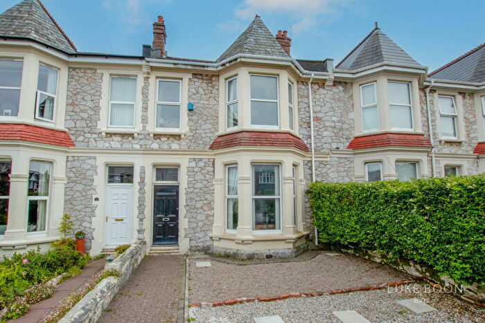 4 Bedroom Terraced House For Sale In Milehouse Road, Stoke, PL3
