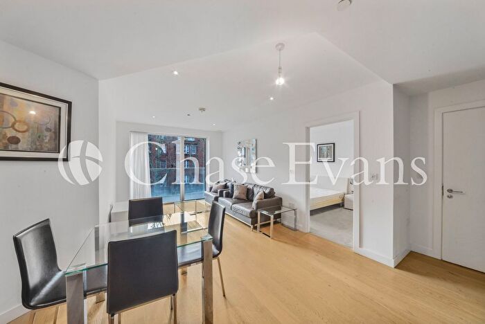 1 Bedroom Flat To Rent In Rodney Road, Elephant Amp; Castle, London, SE17