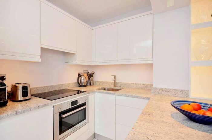1 Bedroom Flat To Rent In Sloane Avenue, Chelsea, London, SW3