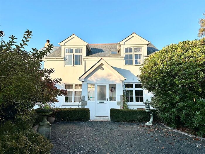 4 Bedroom Detached House For Sale In Gweek, Helston, TR12