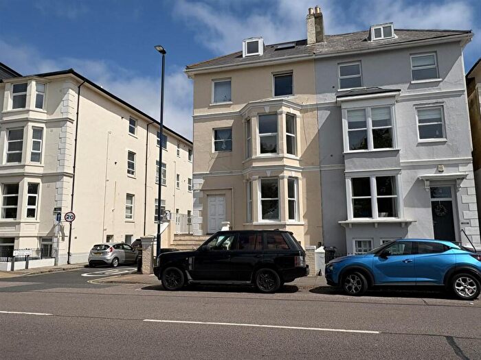 2 Bedroom Apartment To Rent In Clarence Parade, Southsea, Hampshire, PO5