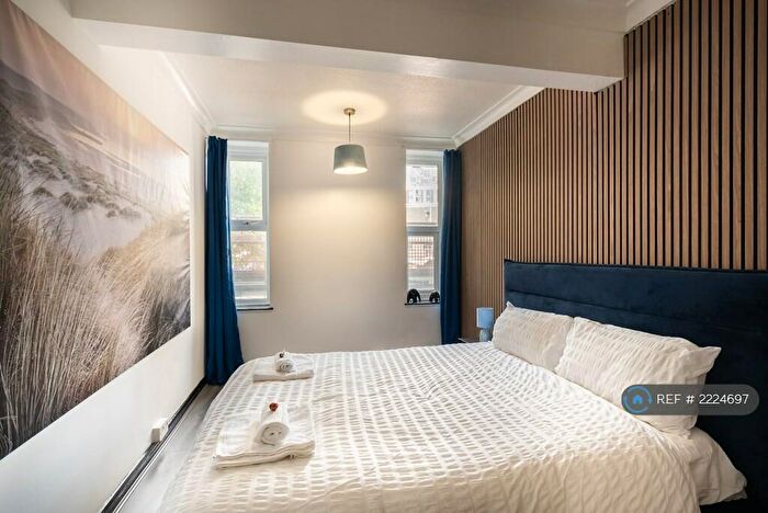 3 Bedroom Flat To Rent In Islington Row Middleway, Birmingham, B15