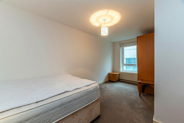 1 Bedroom Apartment For Sale In Waterfront Plaza, Station Street, Nottingham, NG2