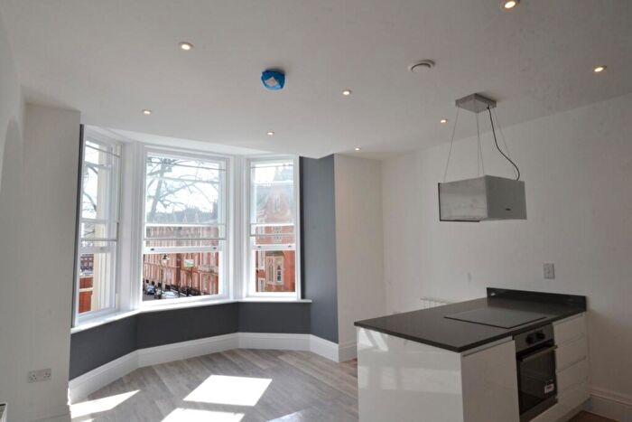 2 Bedroom Apartment To Rent In Oxford Street, Nottingham, Nottinghamshire, NG1