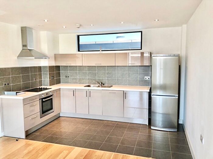 2 Bedroom Flat To Rent In Market Street, Rotherham, South Yorkshire, S60