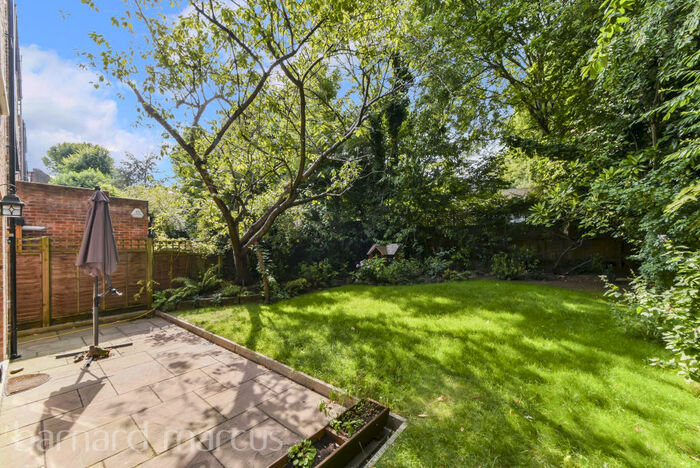 6 Bedroom House To Rent In Milton Park, Highgate, N6