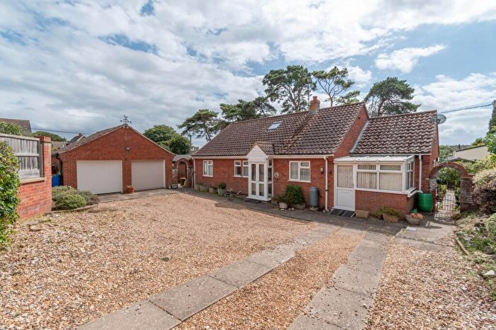 4 Bedroom Bungalow For Sale In Southgate Close, Wells-Next-the-Sea, NR23