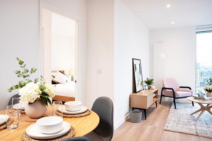 2 Bedroom Apartment To Rent In Apartment, Symphony Park, Manchester, Greater Manchester, M1