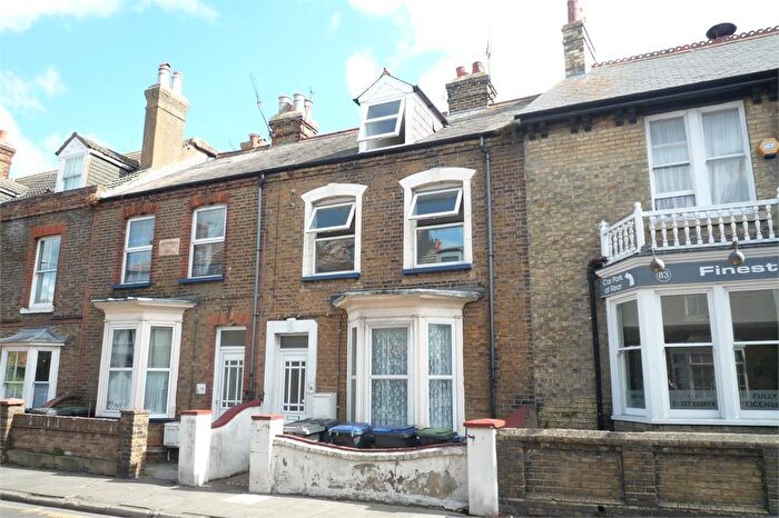 1 Bedroom Flat To Rent In Canterbury Road, Whitstable, CT5