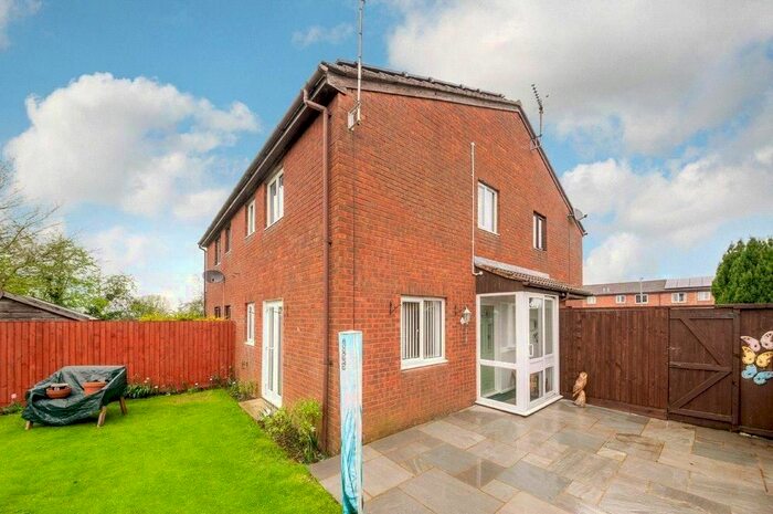 2 Bedroom End Of Terrace House To Rent In Springfield Court, Padbury, MK18