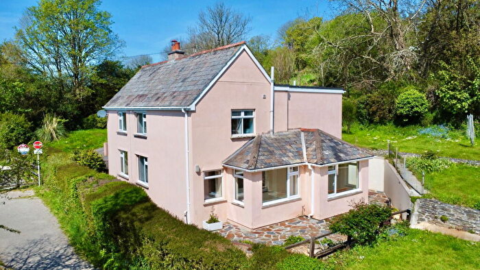 4 Bedroom Cottage For Sale In Nanstallon, PL30