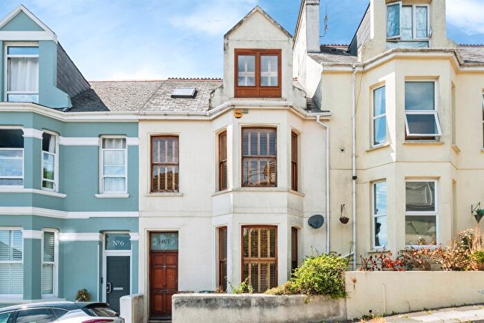 4 Bedroom Terraced House For Sale In Gleneagle Road, Plymouth, PL3