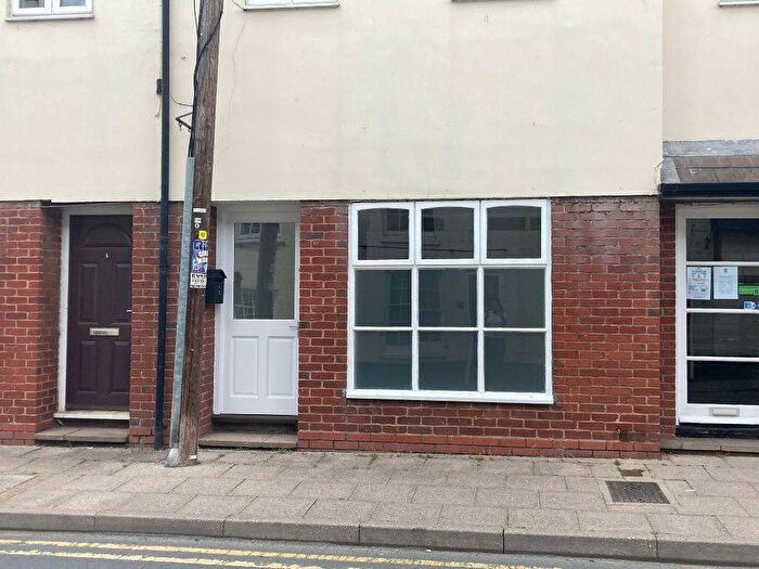 1 Bedroom Apartment To Rent In High Street, Bidford-on-avon, B50