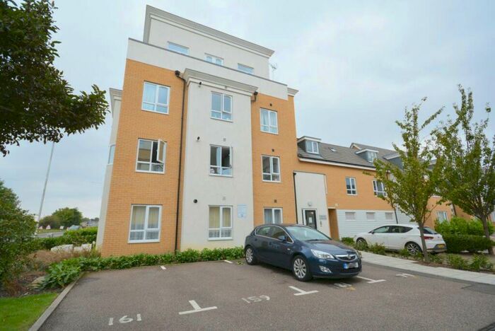 2 Bedroom Flat To Rent In Manston Road, Ramsgate, CT12