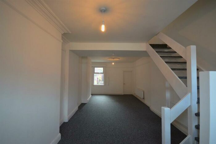 3 Bedroom Terraced House To Rent In Danvers Road, Leicester, LE3