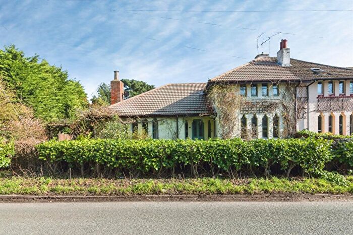 3 Bedroom Cottage For Sale In Flixton Road, Flixton, Lowestoft, NR32