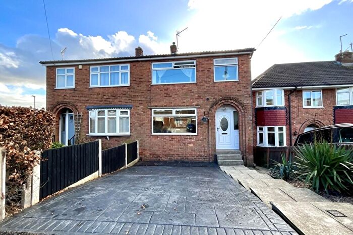3 Bedroom Semi-Detached House For Sale In Rosegarth Avenue, Aston, Sheffield, S26