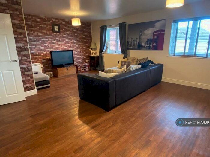 2 Bedroom Flat To Rent In Brazen Gate, Norwich, NR1