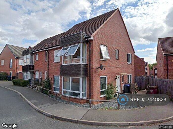 3 Bedroom Semi-Detached House To Rent In Booth Park, Northampton, NN3