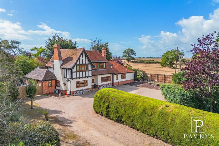 4 Bedroom Detached House For Sale In St. Johns Road, Clacton-On-Sea, CO16