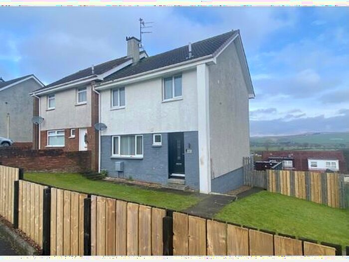 3 Bedroom End Of Terrace House To Rent In Dalhanna Drive, New Cumnock, KA18