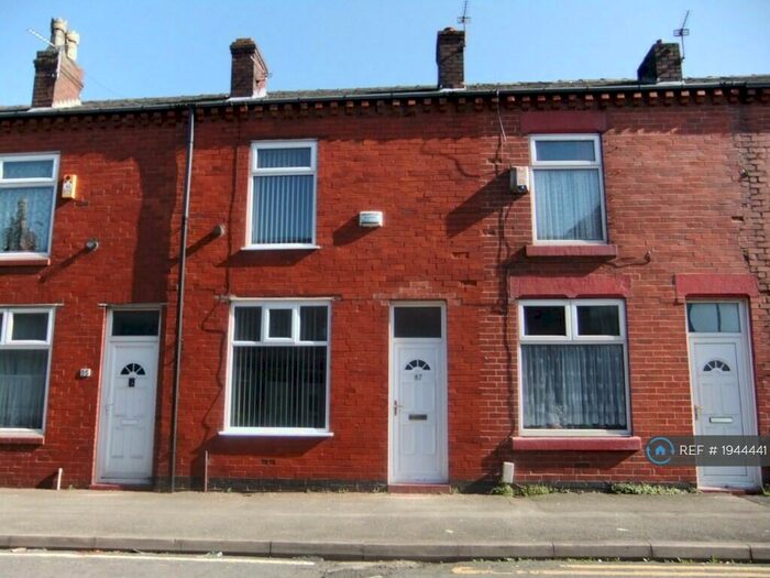 2 Bedroom Terraced House To Rent In Longfield Road, Bolton, BL3