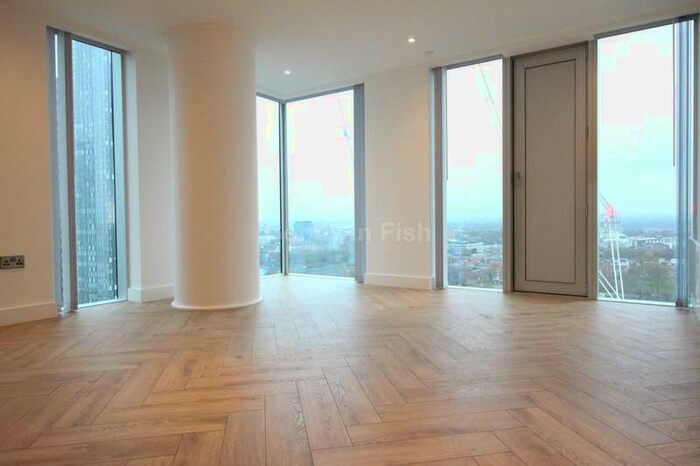 Apartment To Rent In Elizabethtower, Silvercroft Street, Manchester, M15