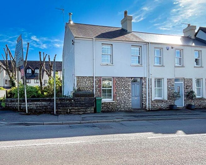 3 Bedroom End Of Terrace House To Rent In Cardiff Road, Cowbridge, The Vale Of Glamorgan, CF71