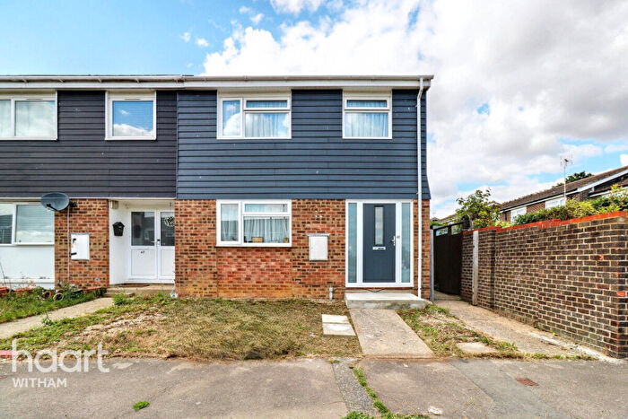 3 Bedroom End Of Terrace House For Sale In Humber Road, Witham, CM8