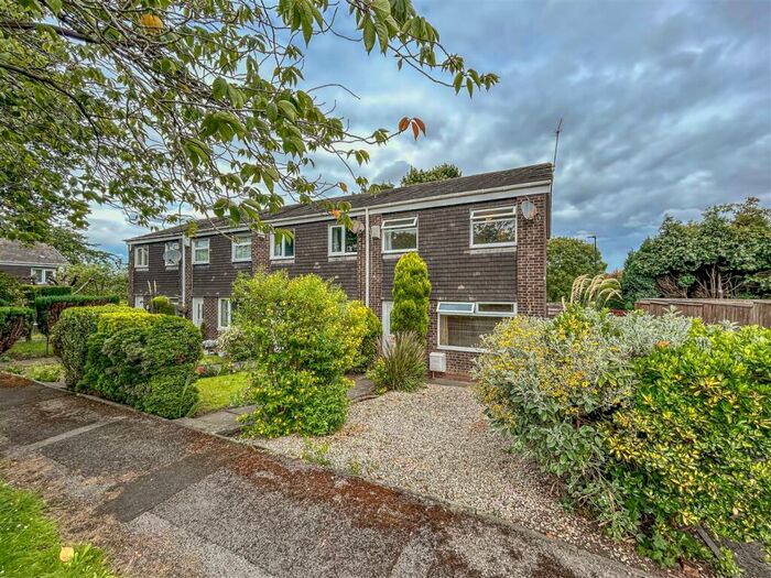 3 Bedroom End Of Terrace House To Rent In Milverton Court, Newcastle Upon Tyne, NE3