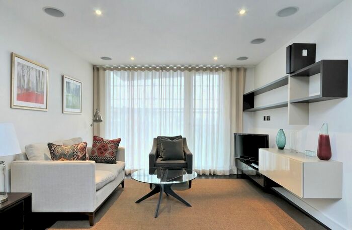1 Bedroom Flat To Rent In Caro Point, Gatliff Road, Grosvenor Waterside, SW1W
