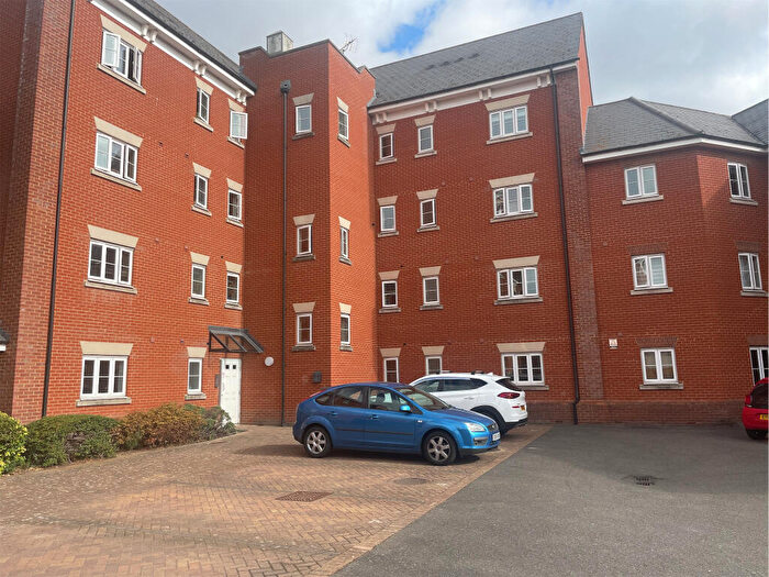 2 Bedroom Flat To Rent In Fortuna Park, Colchester, CO2